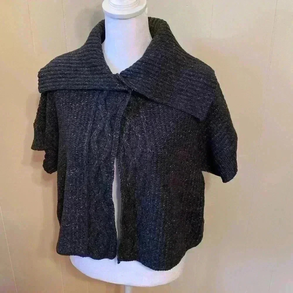 Michael Kors Gray Cropped, Short Sleeve, Cardigan in Size Large.